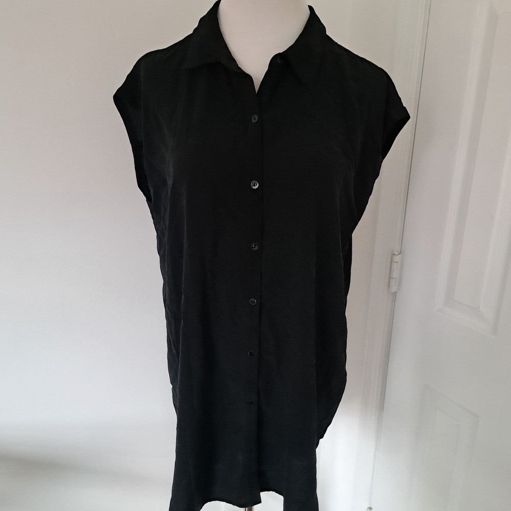 EILEEN FISHER Black Sleeveless Collared Button Up Shirt Top M M